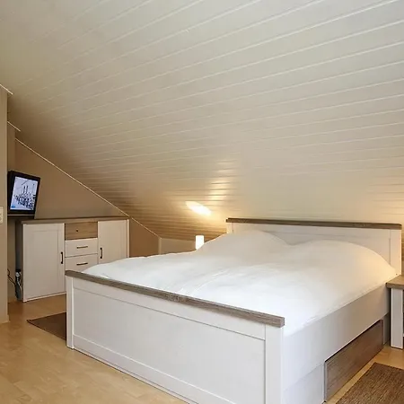 Urlauberdorf Haus 48c Nyaraló *